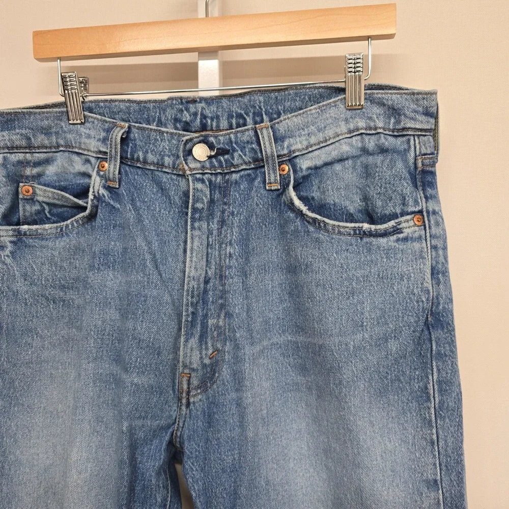 Levis capital levi